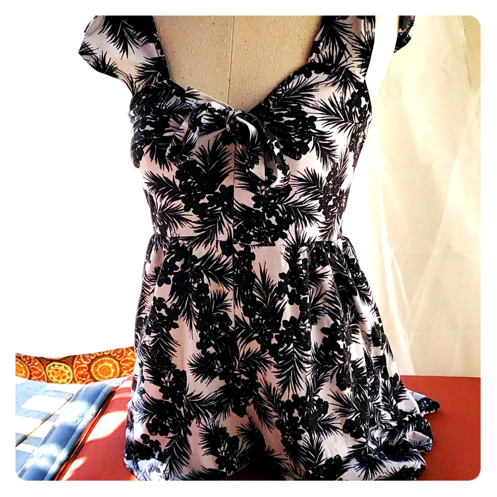 Romper American Rag size SM